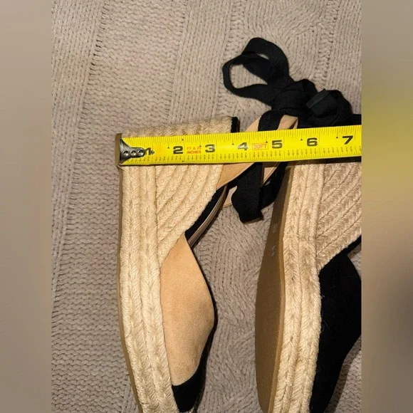 Zara Two-Tone Espadrille Wedges - Picture 4 of 8